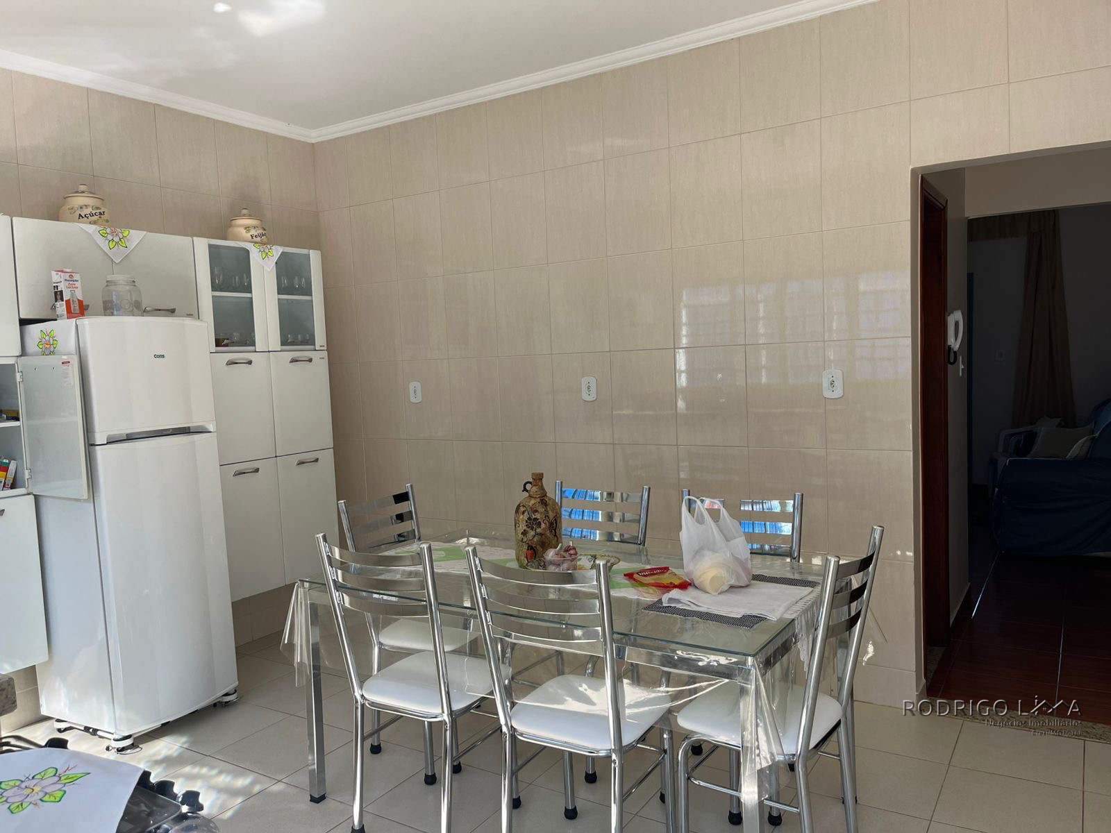 Linda casa a Venda em São Lourenço - MG.