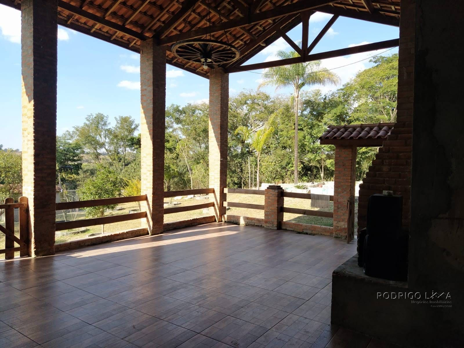 Lindo sítio para venda em Três Corações - MG.