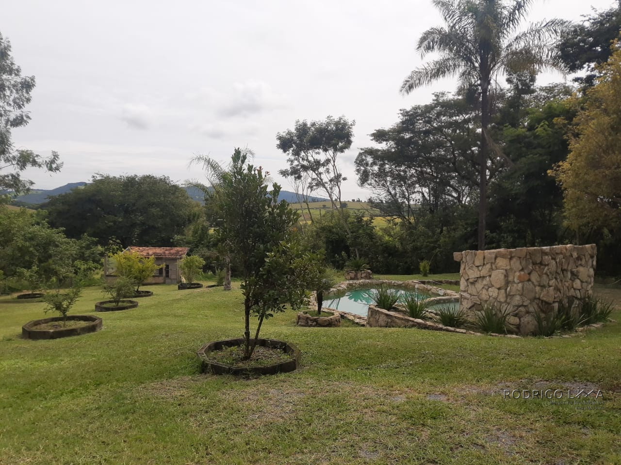 Lindo sítio para venda em Três Corações - MG.