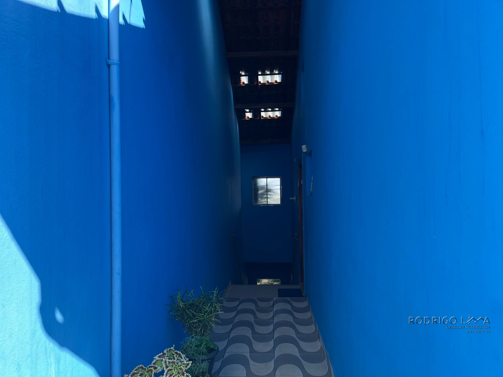 Linda casa a Venda em São Lourenço - MG.