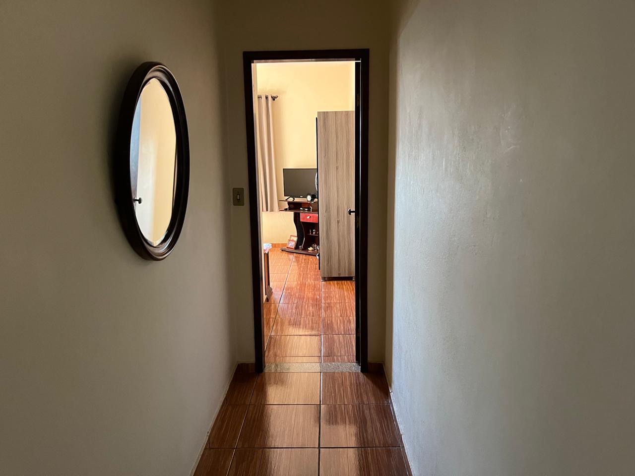 Casa para venda em São Lourenço - MG.