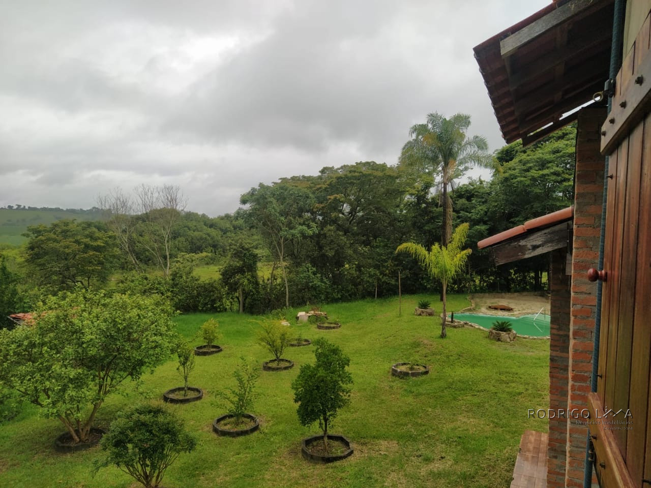 Lindo sítio para venda em Três Corações - MG.