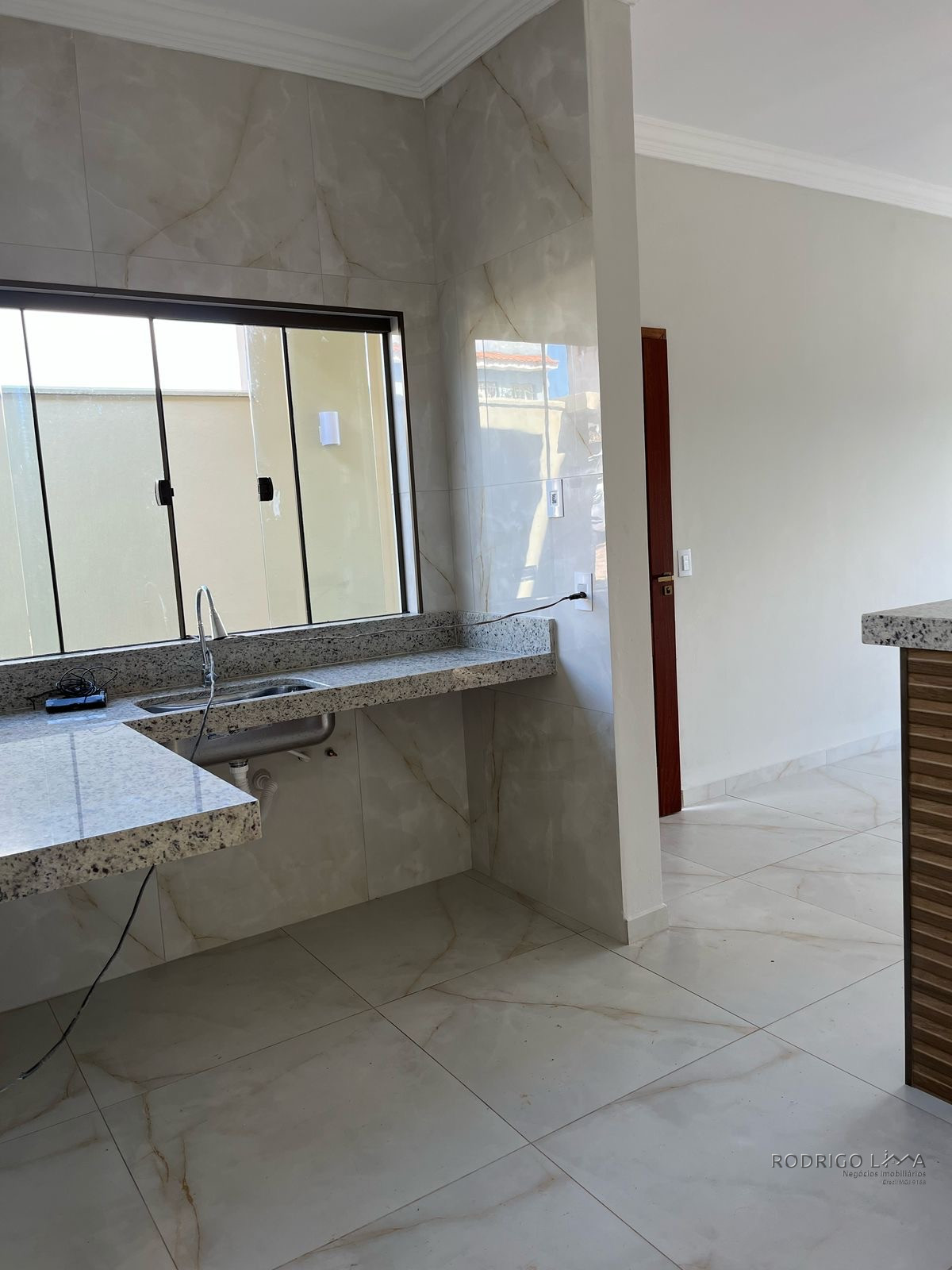 Casa para venda em São Lourenço - MG.