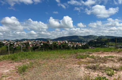 Lote para venda em São Lourenço - MG.