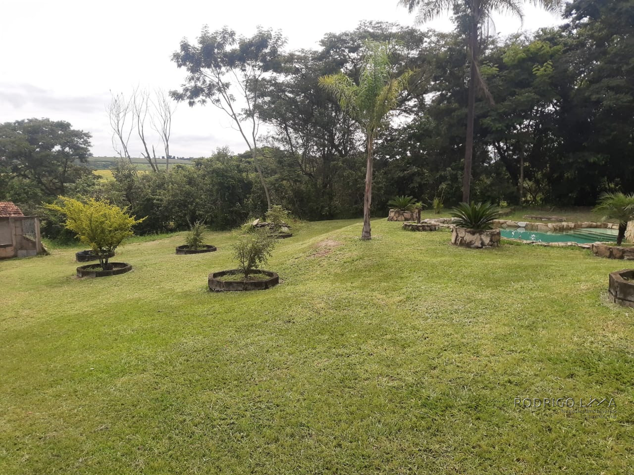 Lindo sítio para venda em Três Corações - MG.