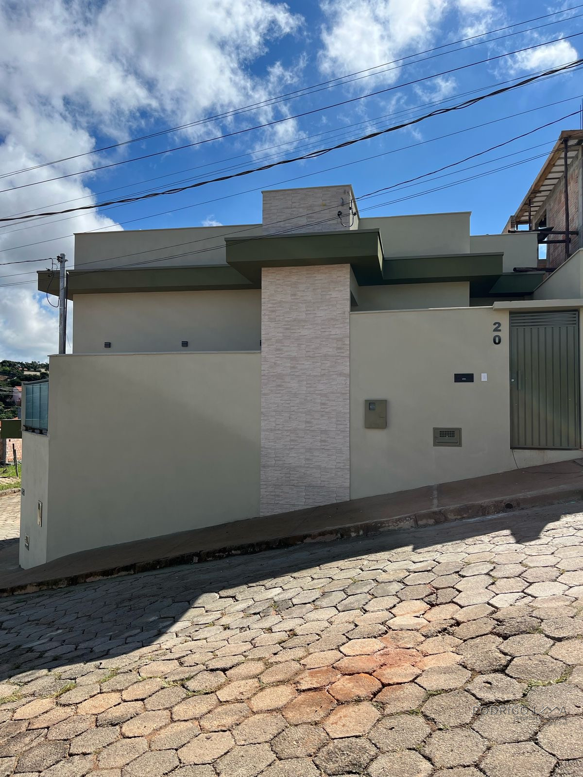Casa para venda em São Lourenço - MG.