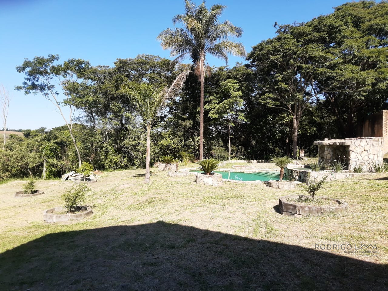 Lindo sítio para venda em Três Corações - MG.