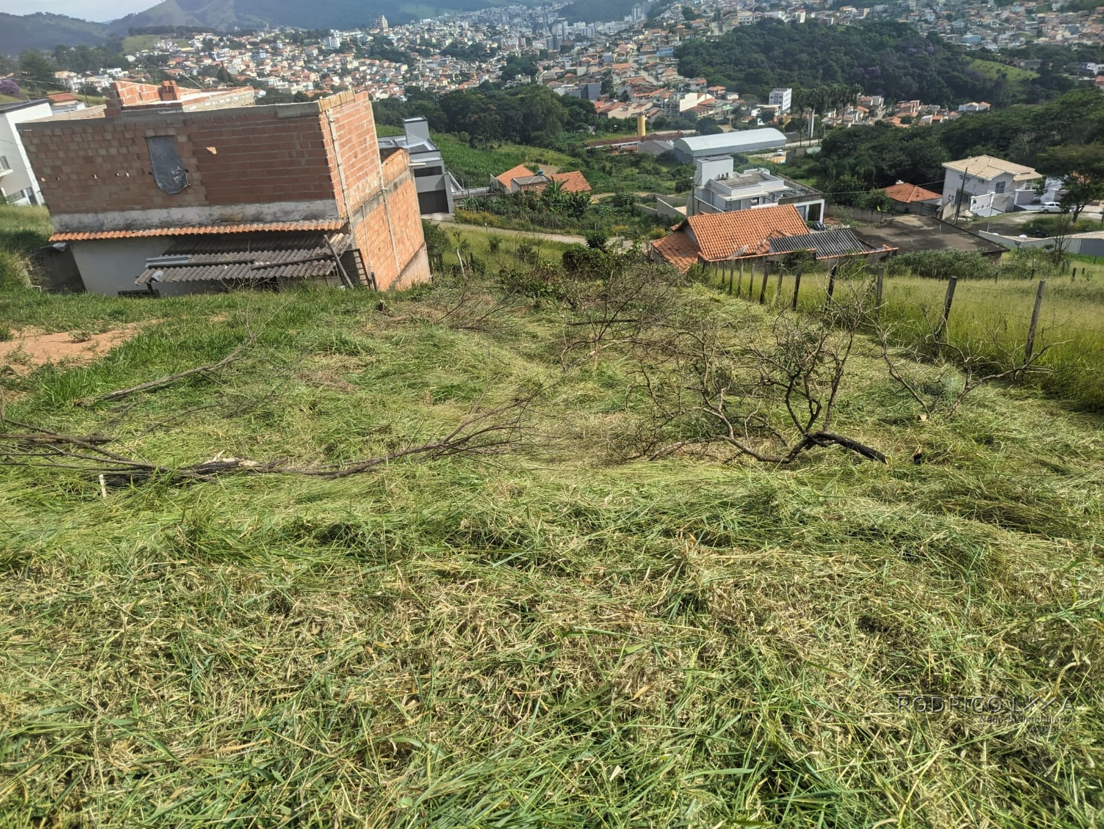 Lote para venda em São Lourenço - MG.