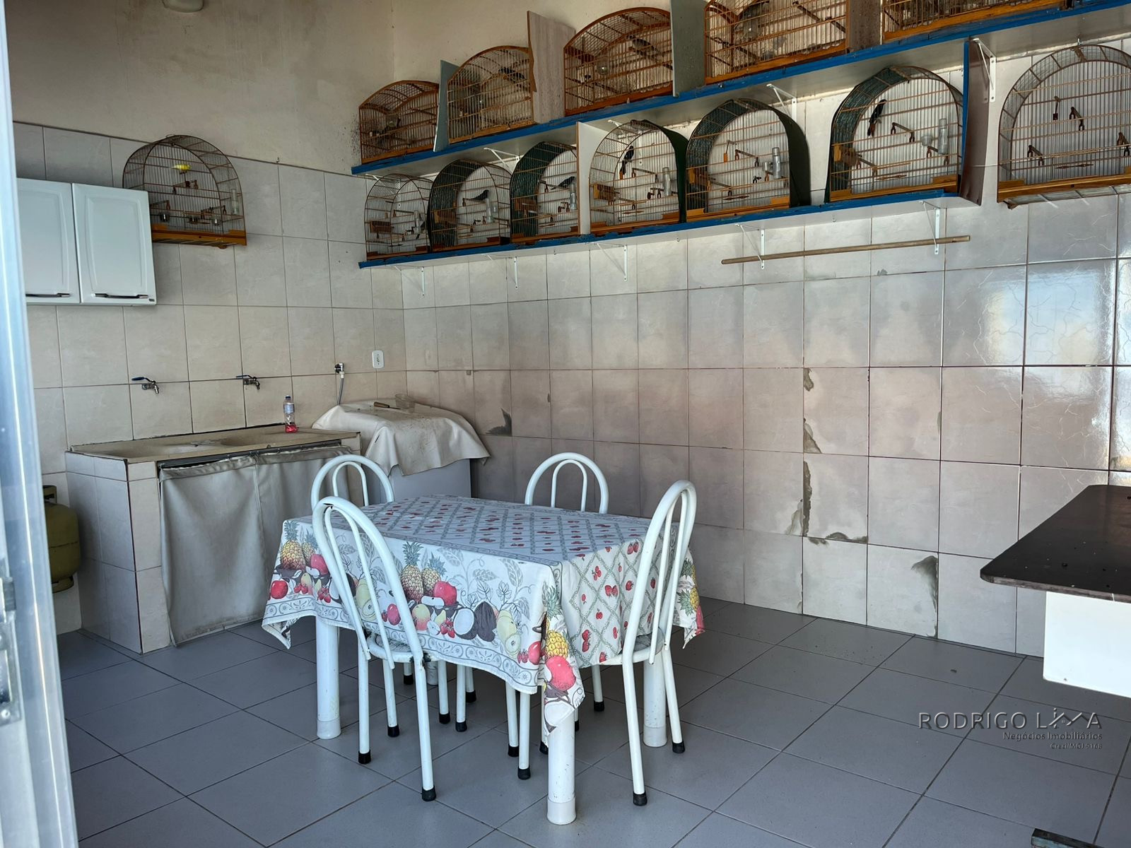 Linda casa a Venda em São Lourenço - MG.