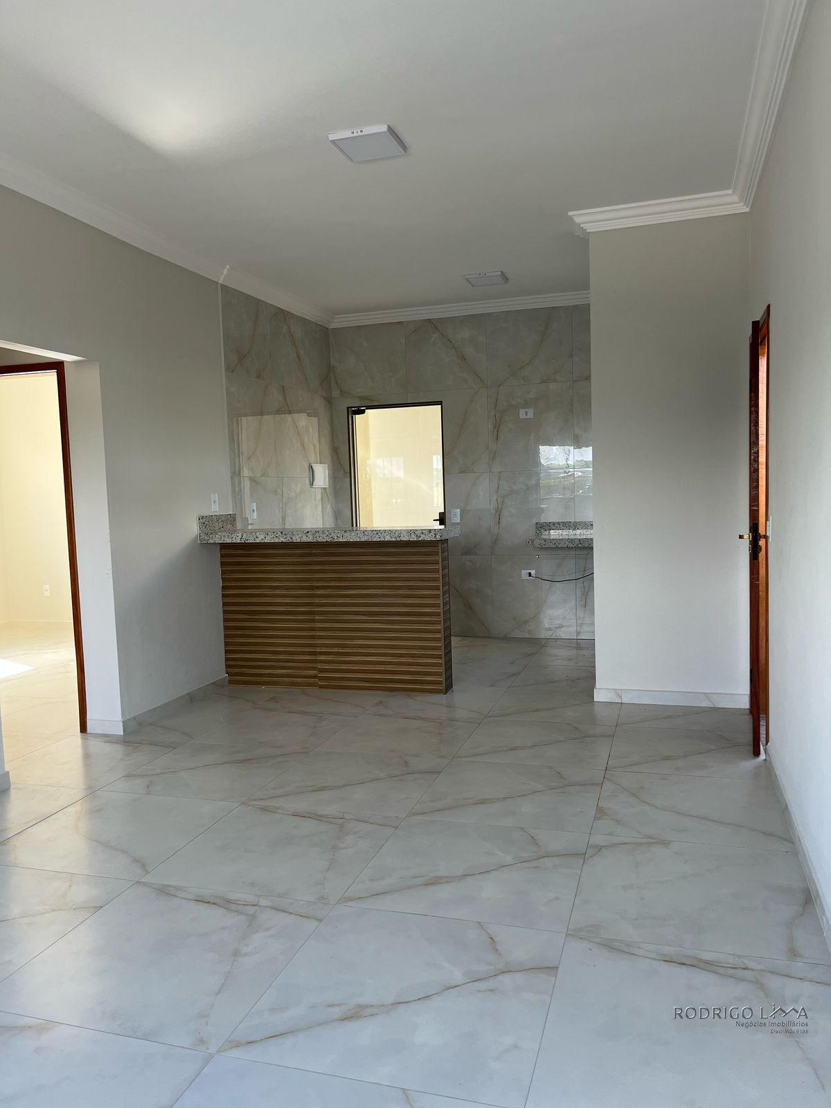 Casa para venda em São Lourenço - MG.