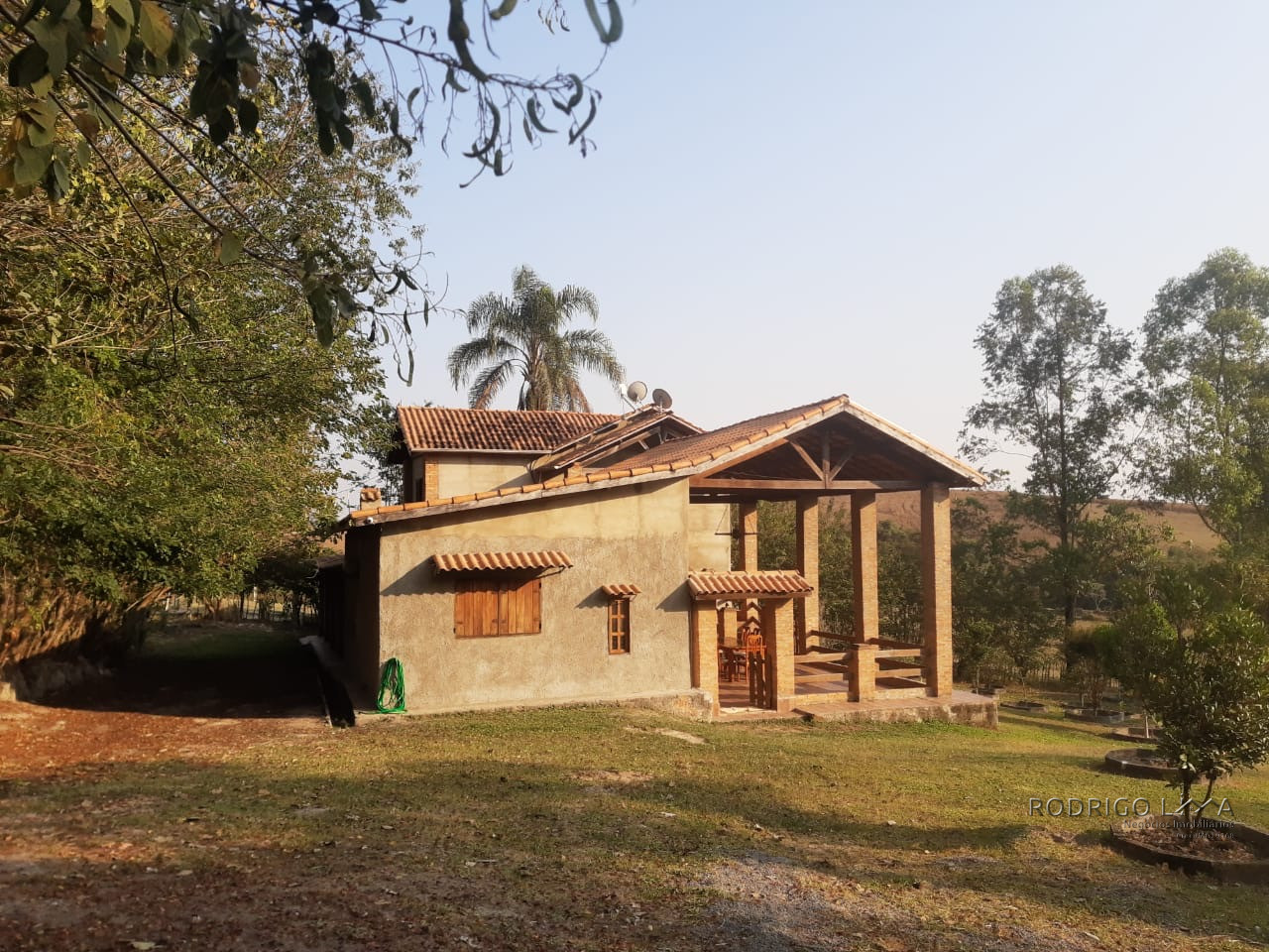 Lindo sítio para venda em Três Corações - MG.