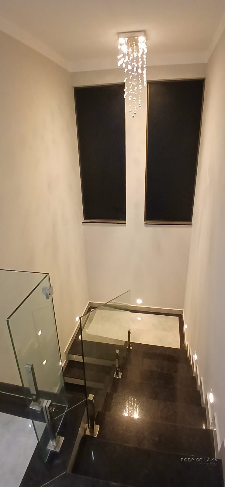 Linda casa para venda em São Lourenço - MG.