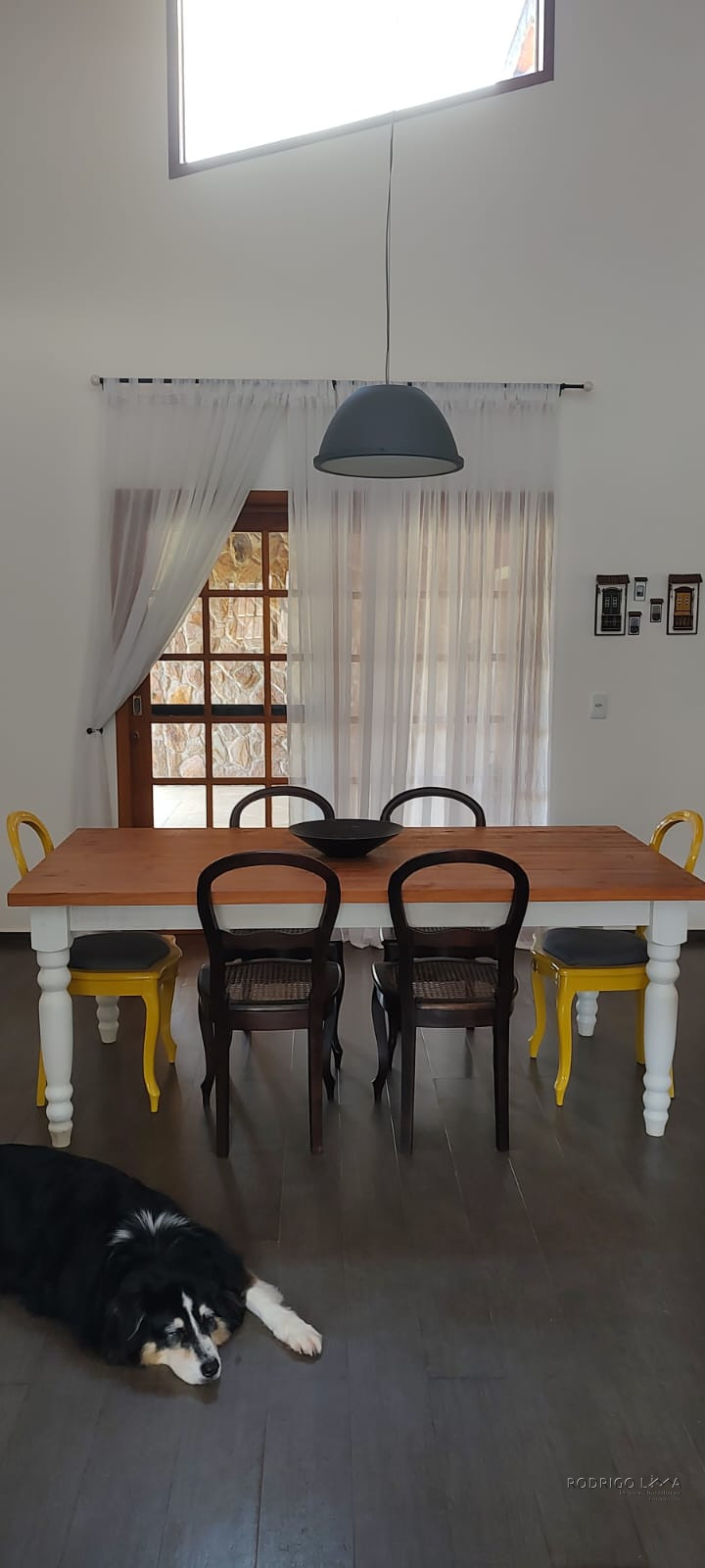 Casa de alto padrão para venda em São Lourenço - MG.