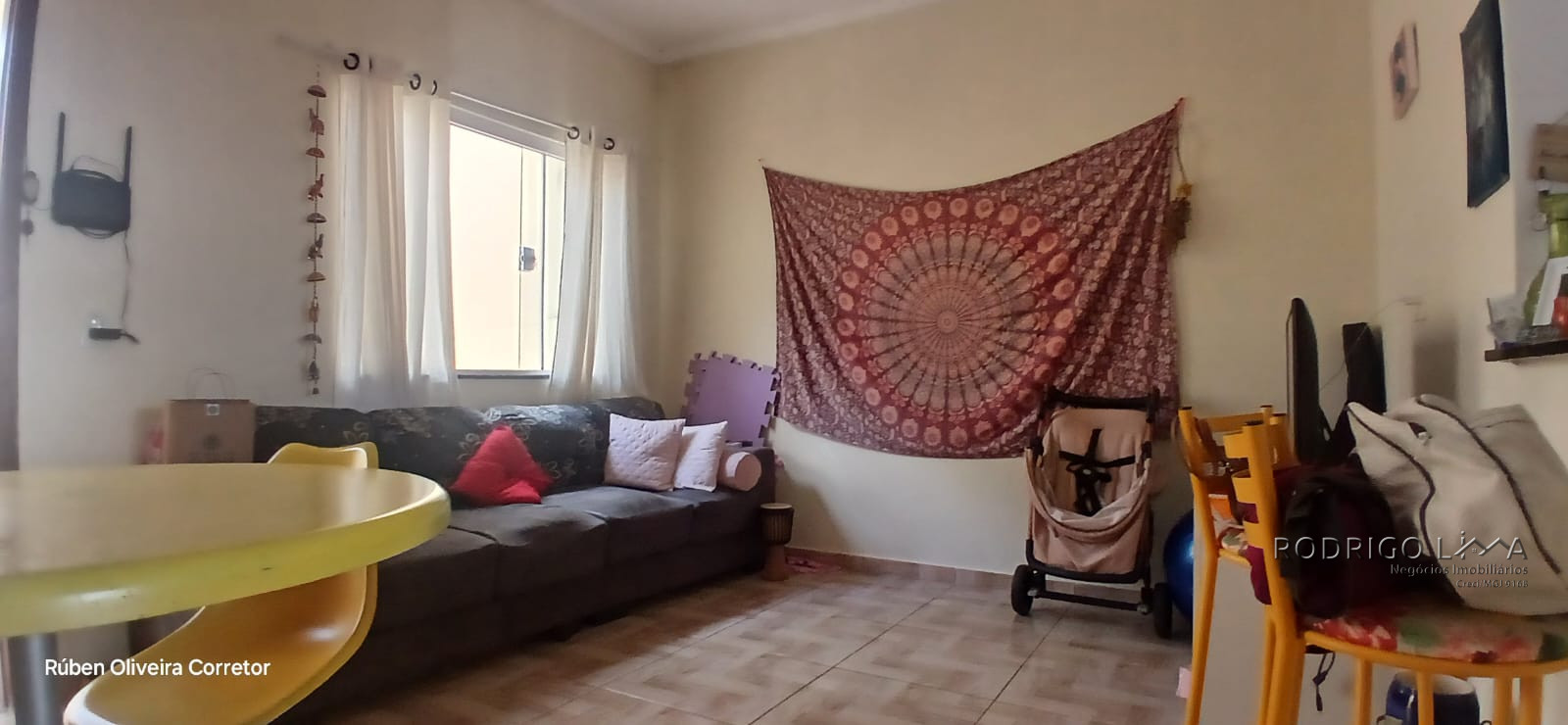 Casa para venda em São Lourenço - MG.