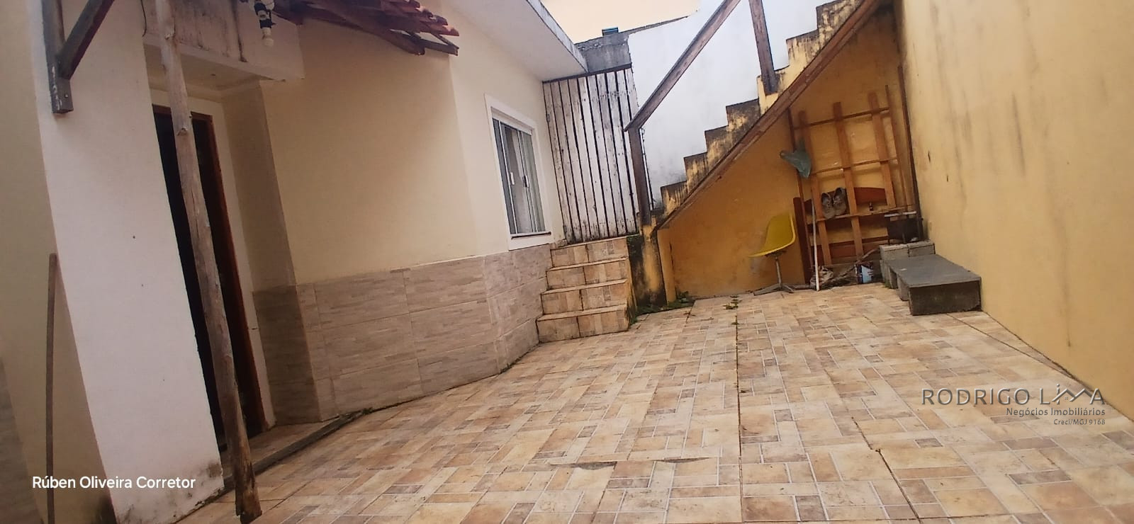 Casa para venda em São Lourenço - MG.