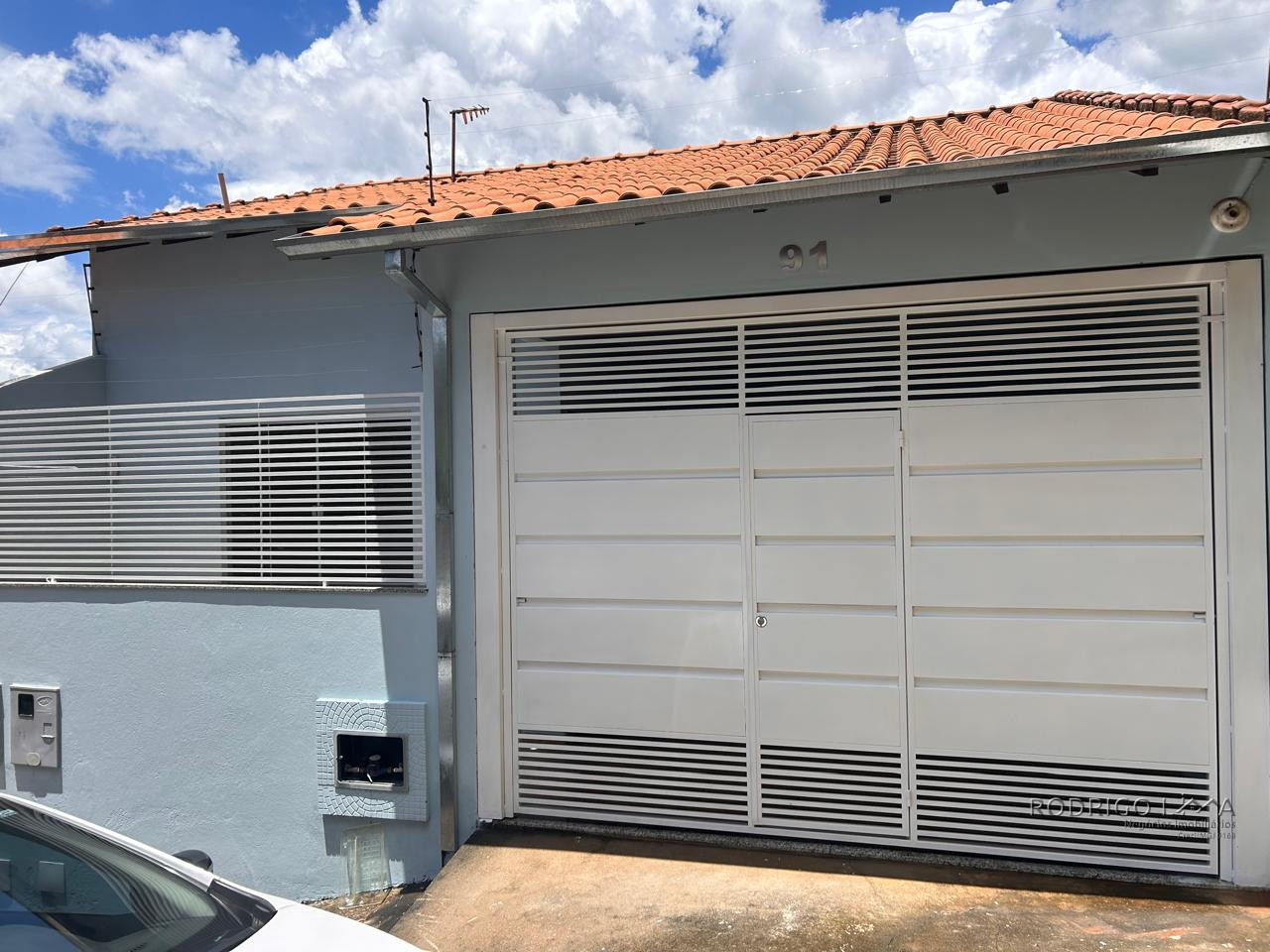 Linda casa para venda em São Lourenço - MG.