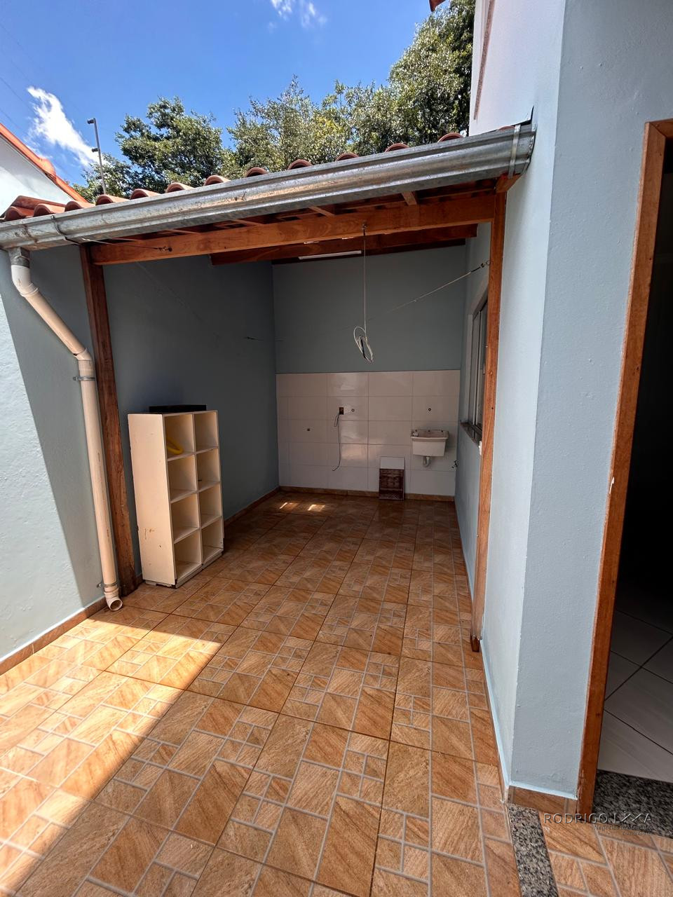 Linda casa para venda em São Lourenço - MG.