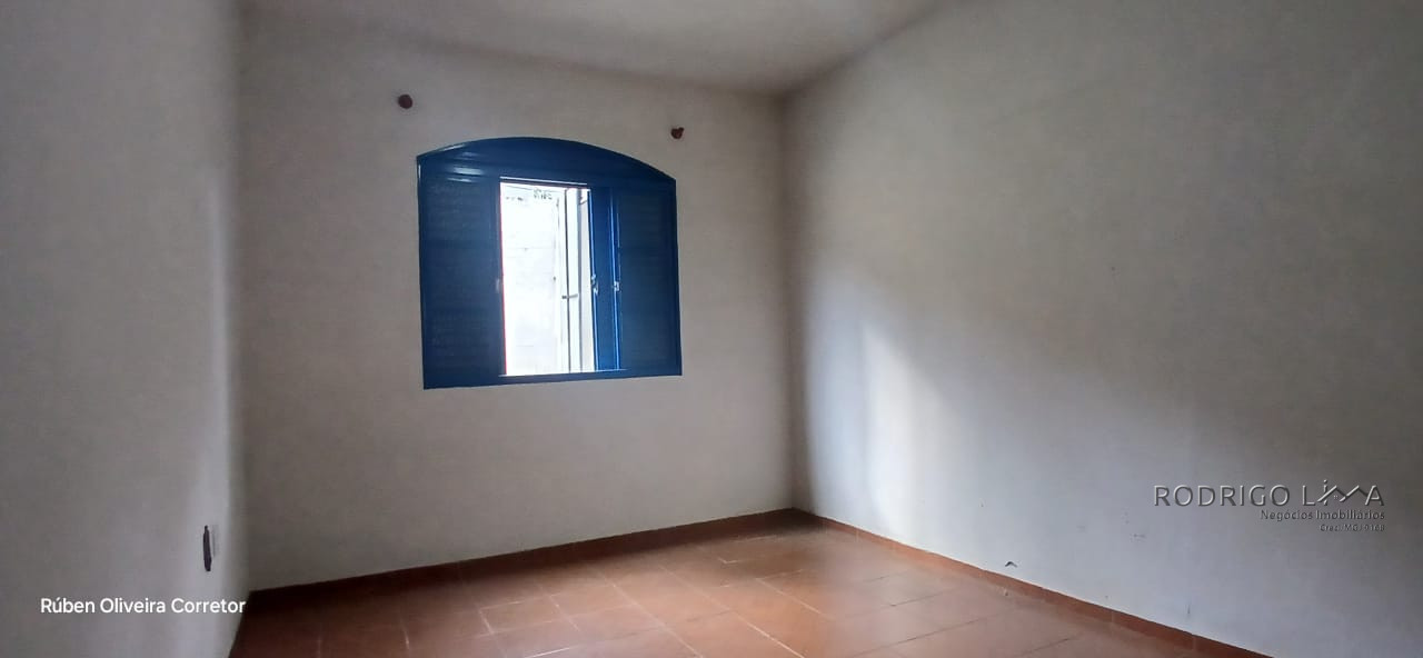 Linda casa para venda em São Lourenço - MG.