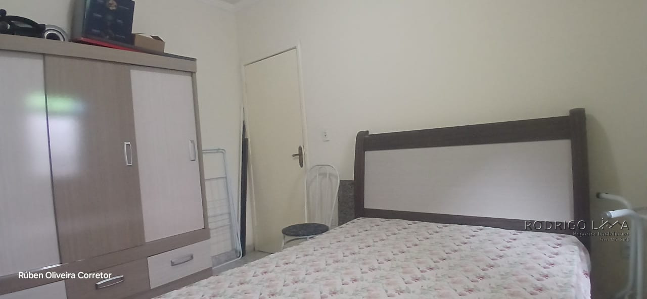 Casa para venda em São Lourenço - MG.