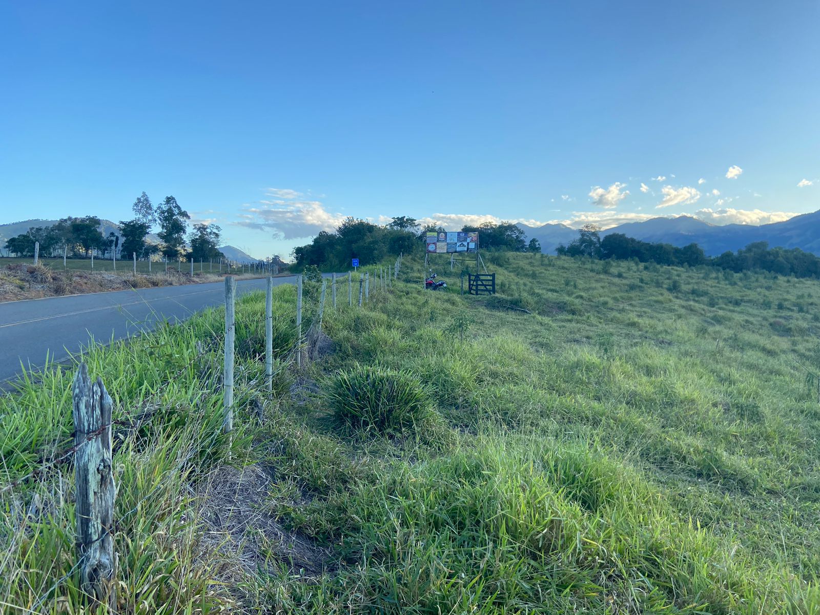 Linda área para venda em Dom Viçoso - MG.