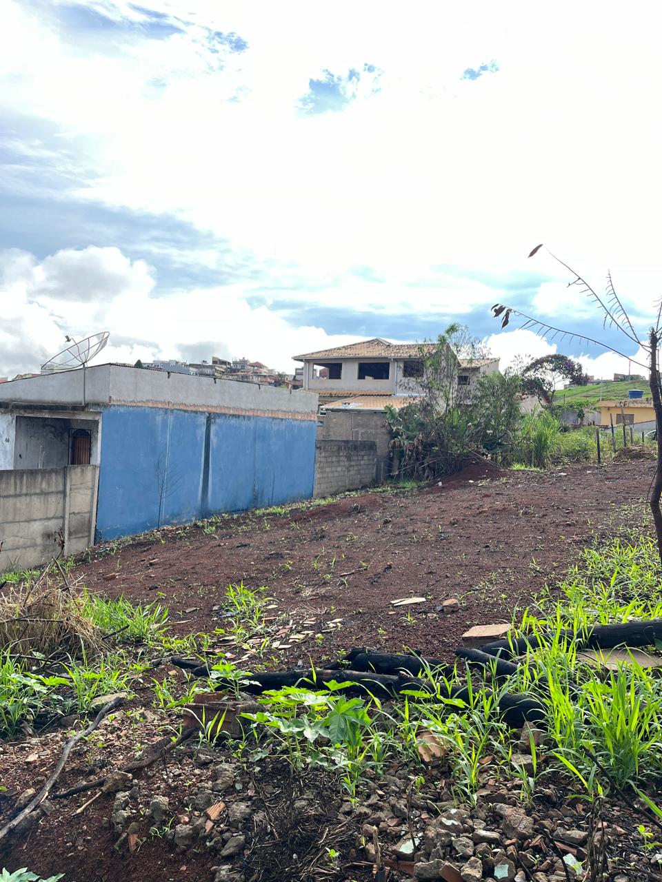 Lote a venda em São Lourenço