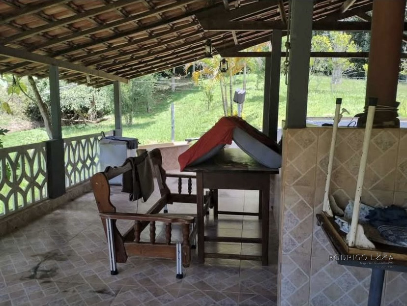 Linda chácara para venda próximo a São Lourenço - MG.