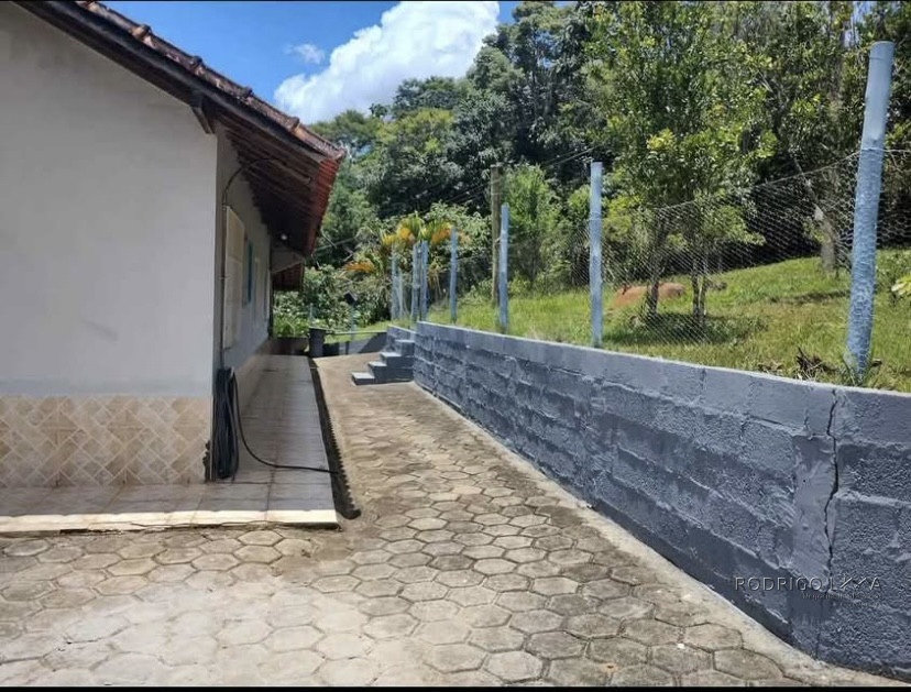 Linda chácara para venda próximo a São Lourenço - MG.