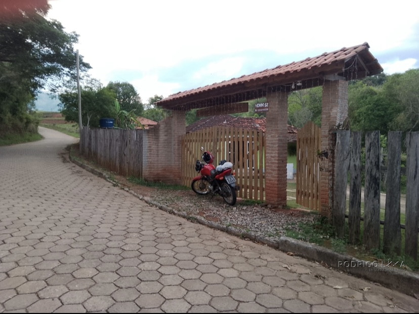 Linda chácara para venda próximo a São Lourenço - MG.