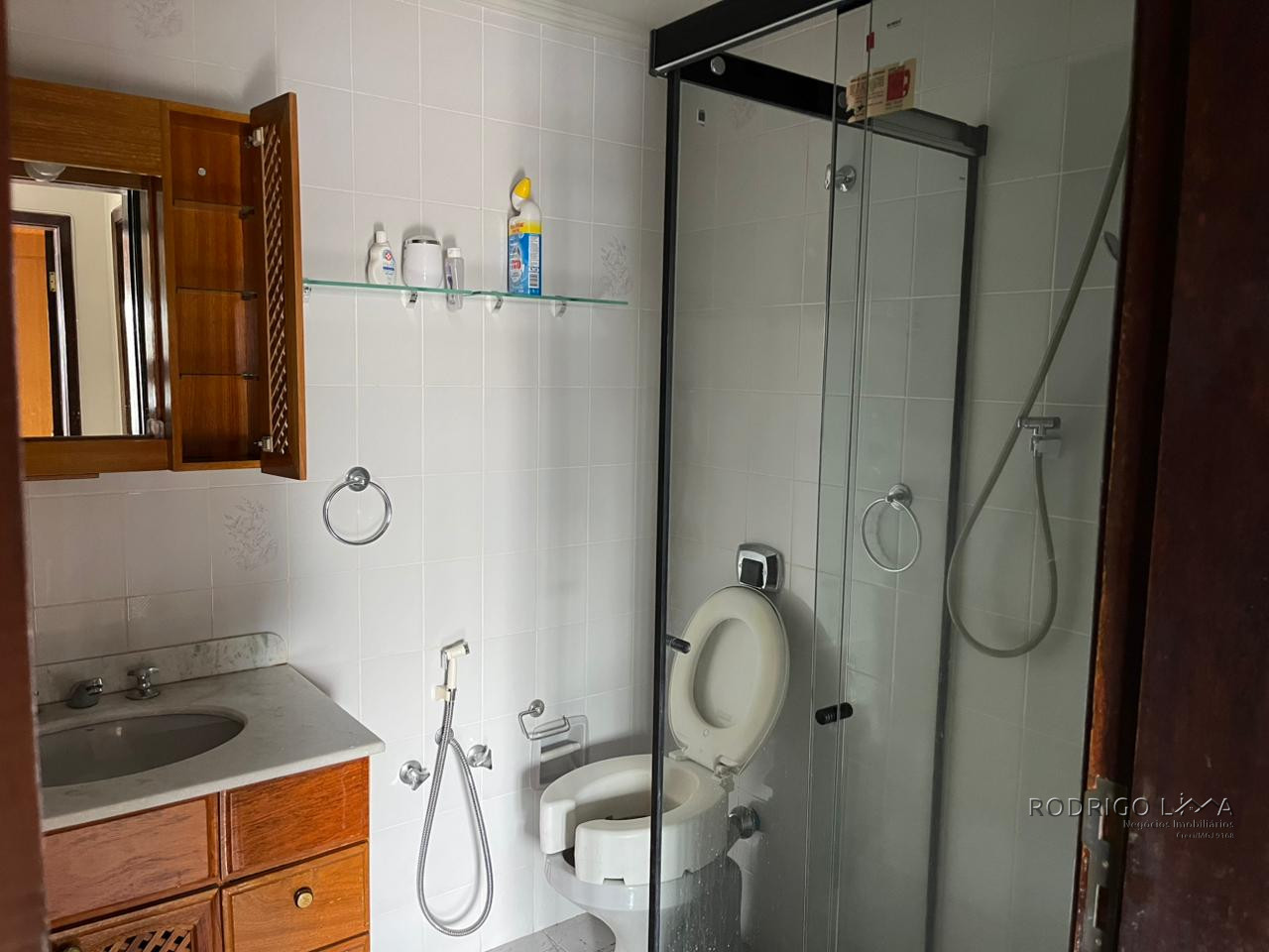 Lindo apartamento no Centro de São Lourenço - MG