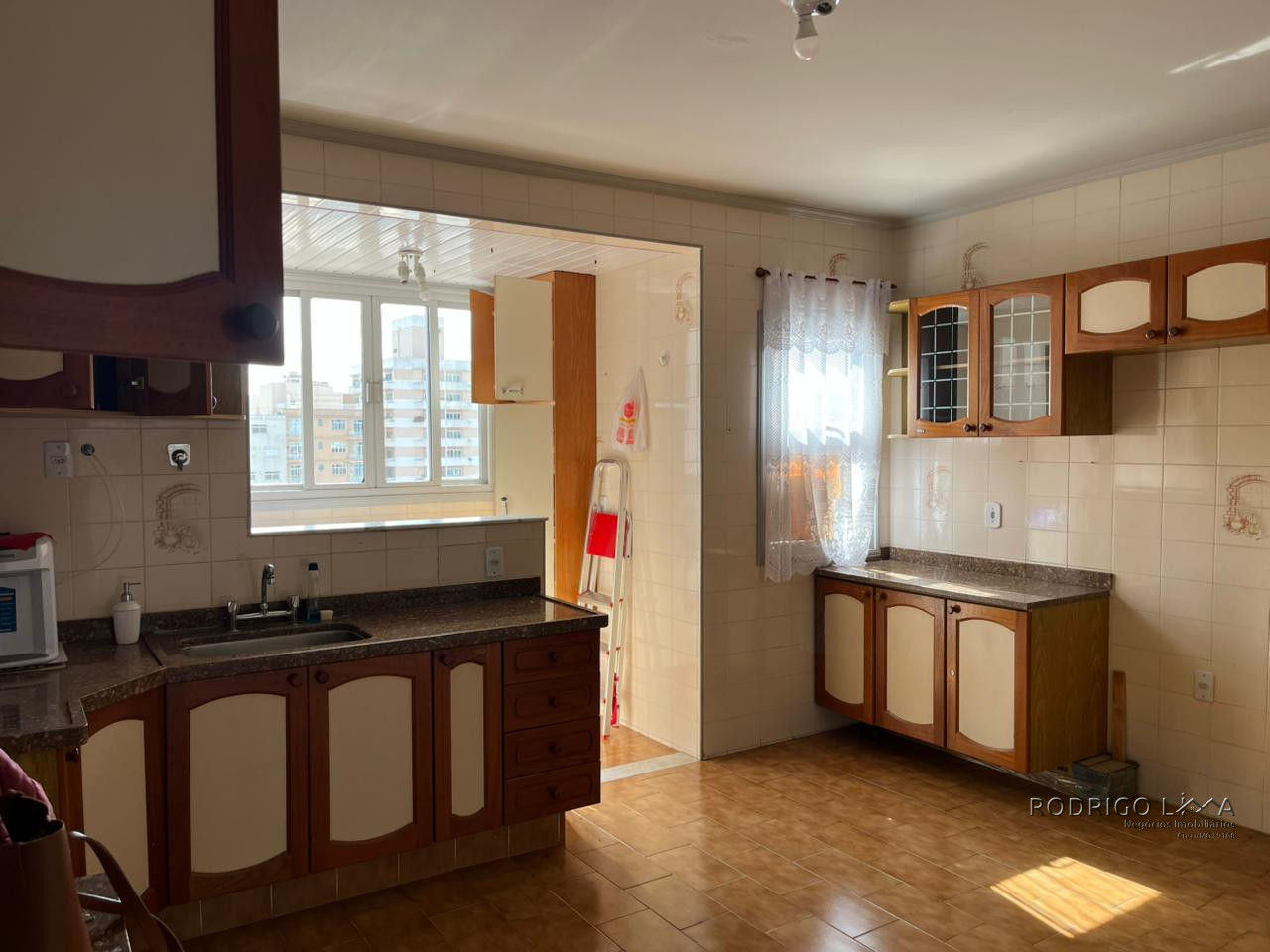 Lindo apartamento no Centro de São Lourenço - MG