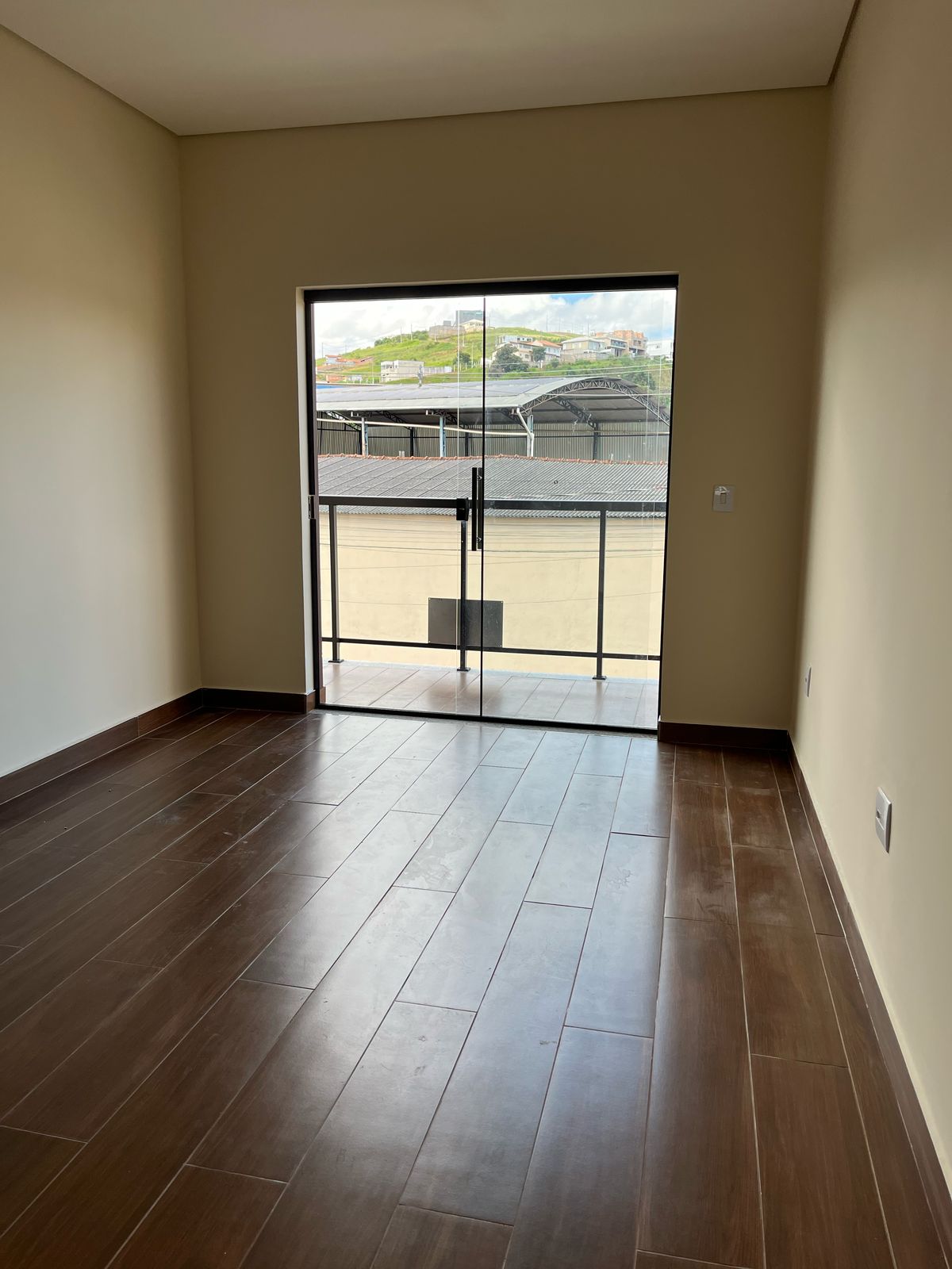 Lindo sobrado para venda em São Lourenço - MG.