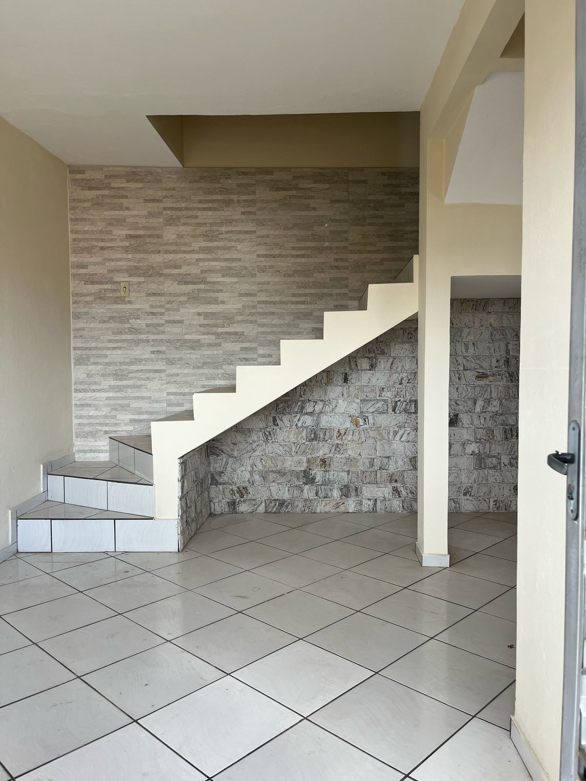 Apartamentos para venda em São Lourenço - MG.