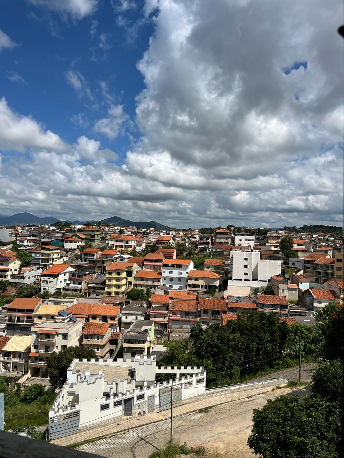 Apartamentos para venda em São Lourenço - MG.