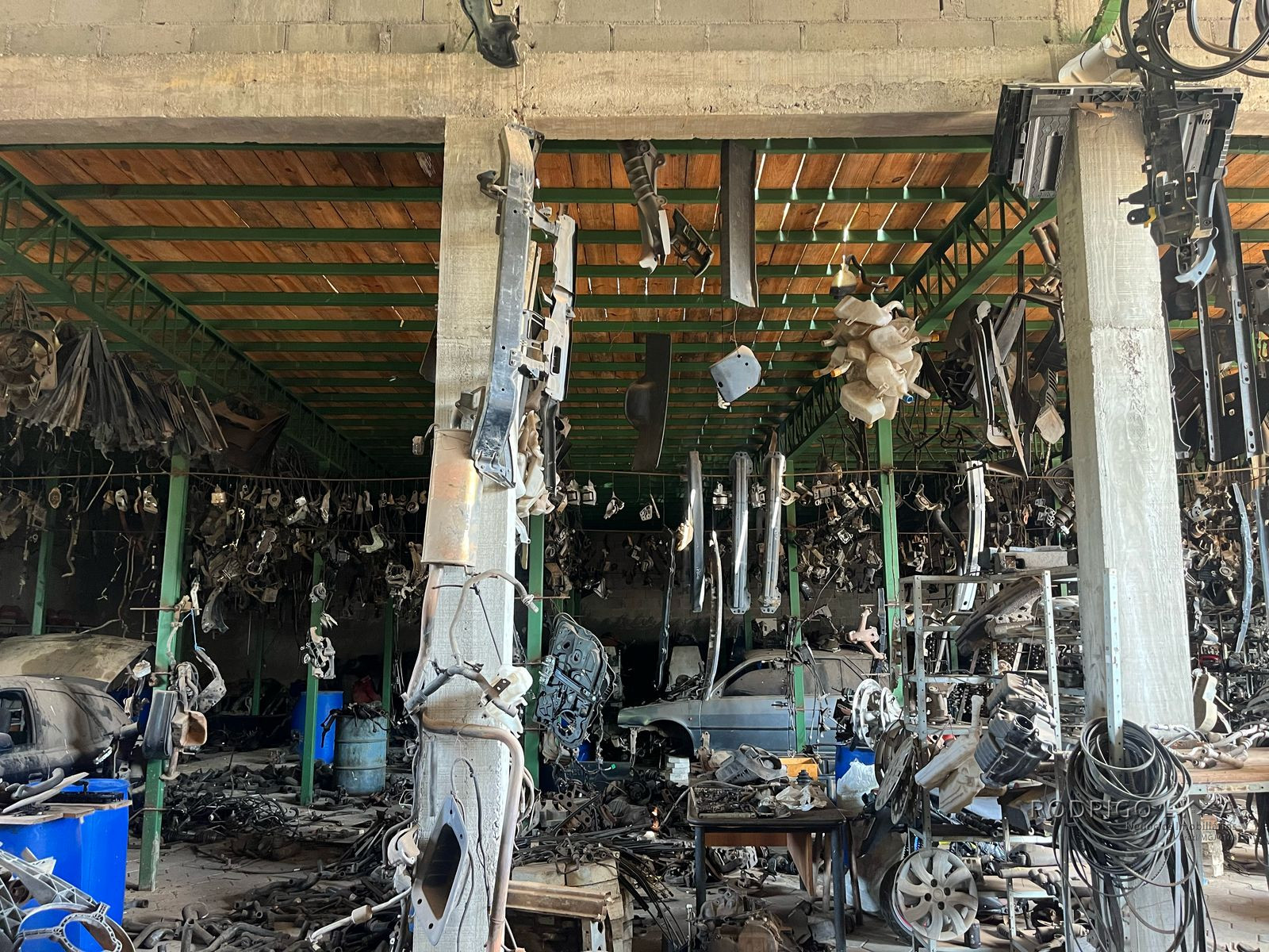 Galpão para venda em São Lourenço - MG.