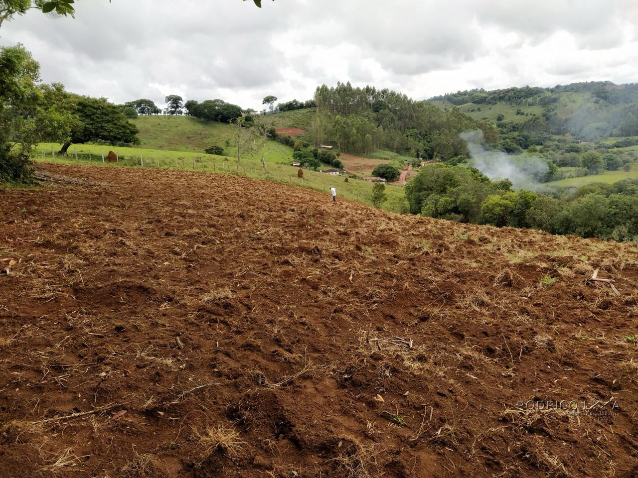 Linda chácara para venda próximo a São Lourenço - MG.