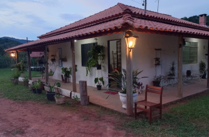 Linda chácara para venda próximo a São Lourenço - MG.