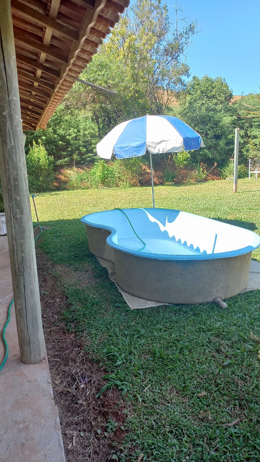 Linda chácara para venda próximo a São Lourenço - MG.