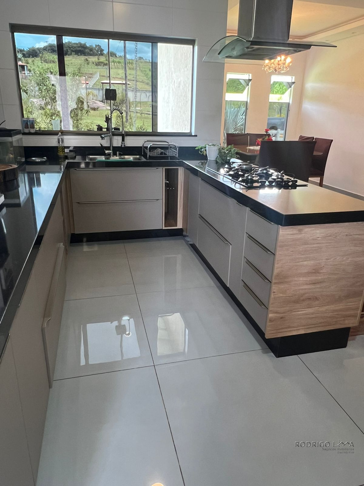 Linda chácara para venda á 20 minutos de São Lourenço - MG.