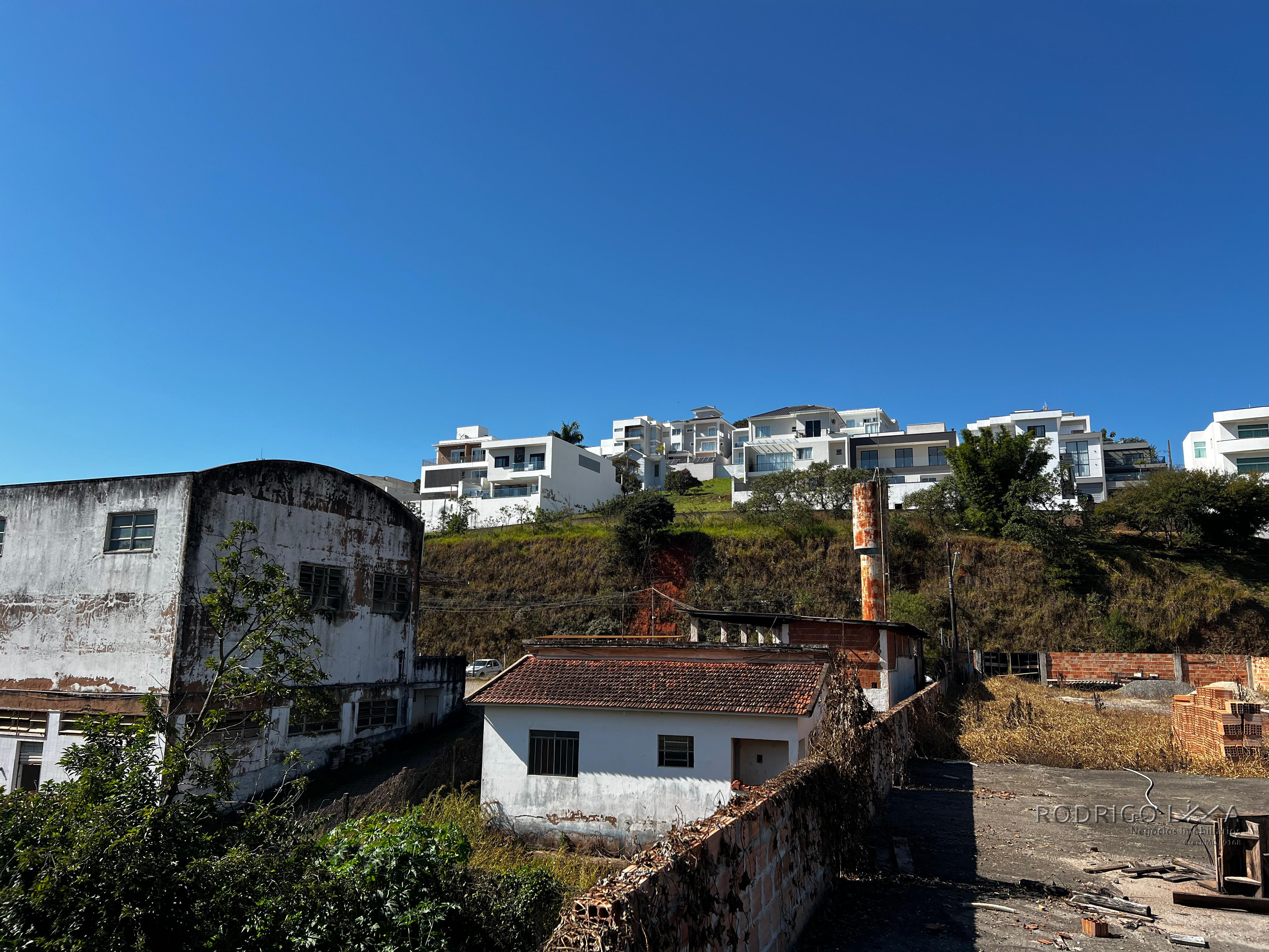 Imóvel comercial para venda em São Lourenço - MG.