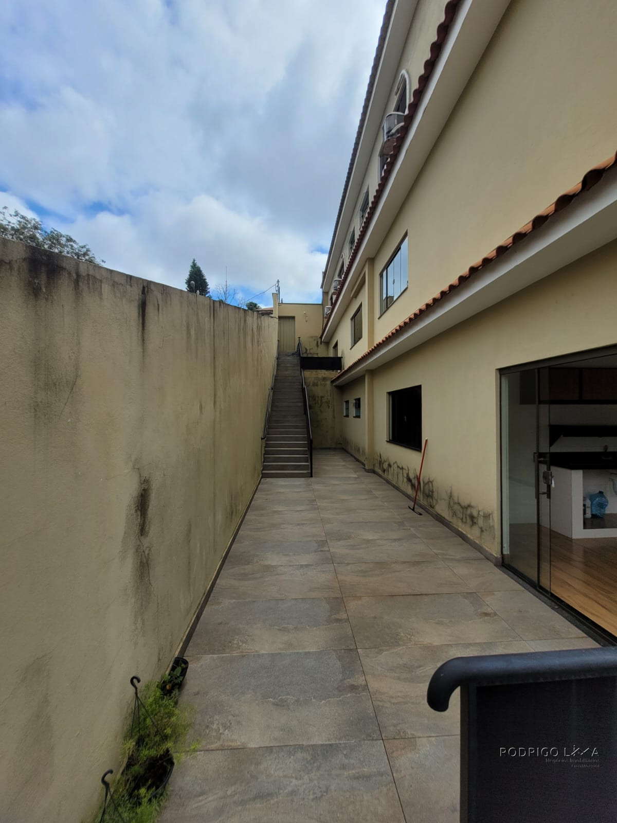 Imóvel comercial para venda em São Lourenço - MG.