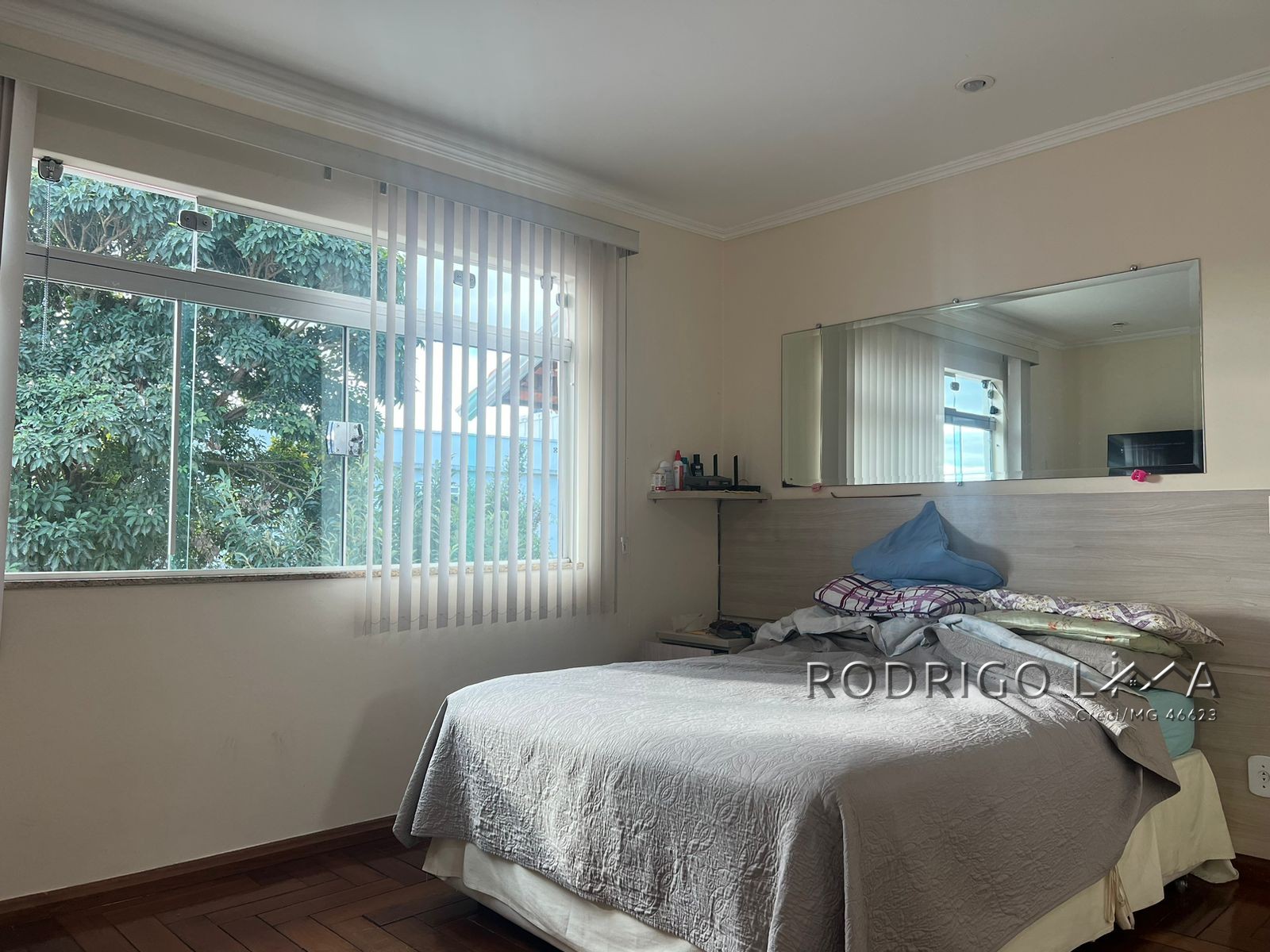 Casa de alto padrão para venda em São Lourenço - MG.