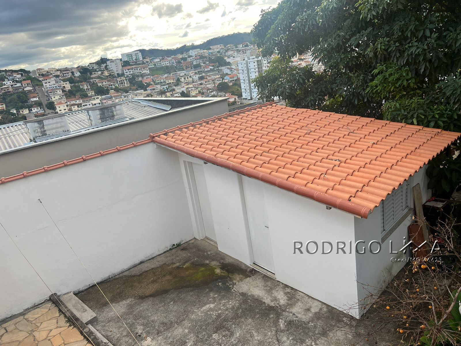 Casa de alto padrão para venda em São Lourenço - MG.