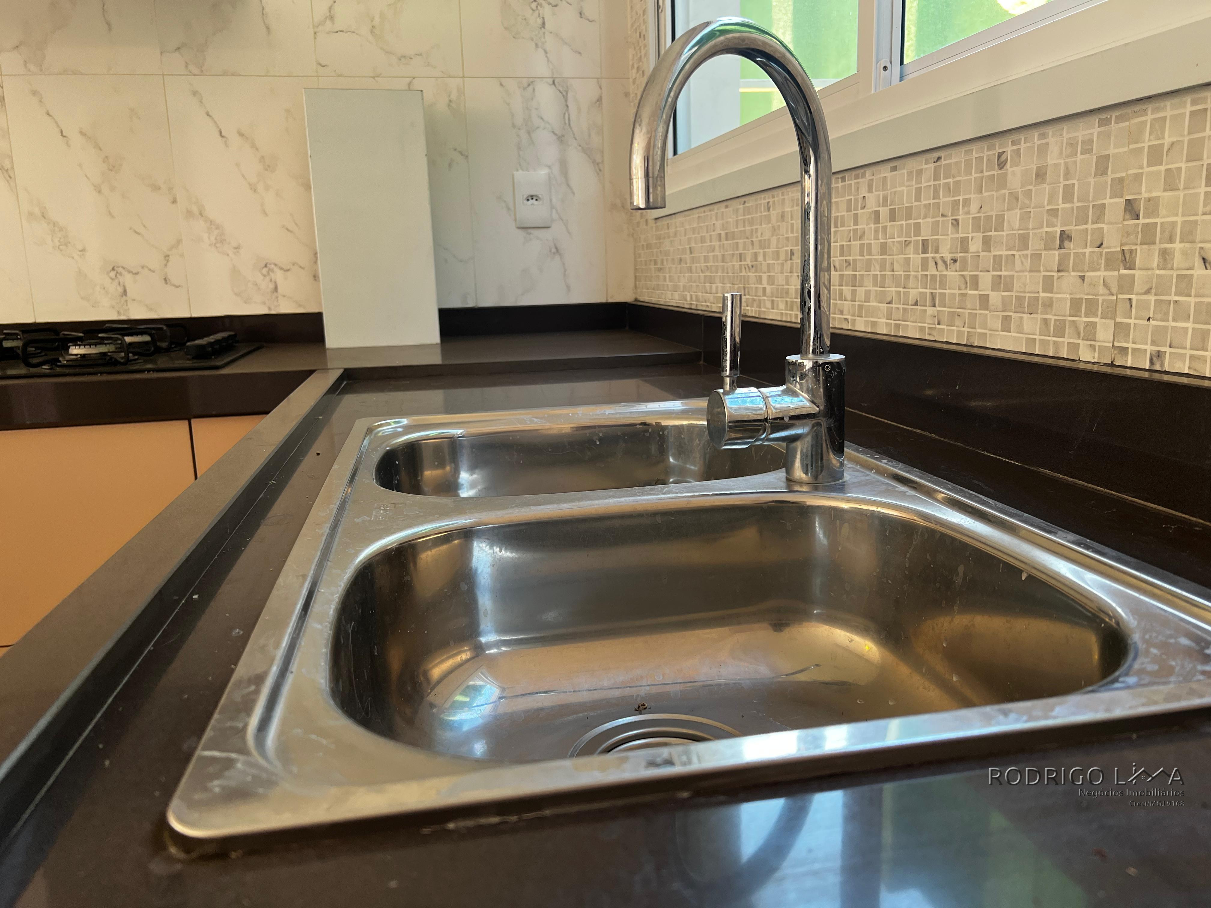 Linda casa de alto padrão para venda em São Lourenço - MG.