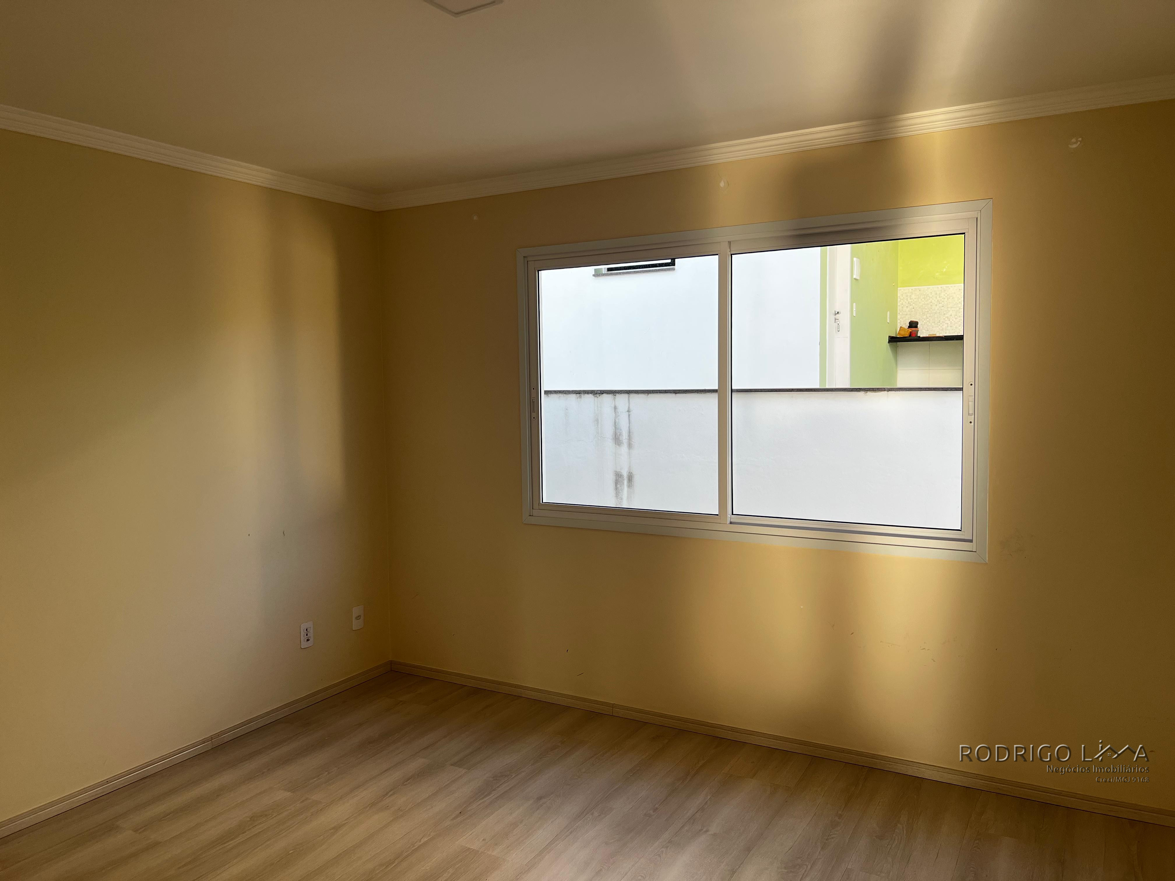 Linda casa de alto padrão para venda em São Lourenço - MG.