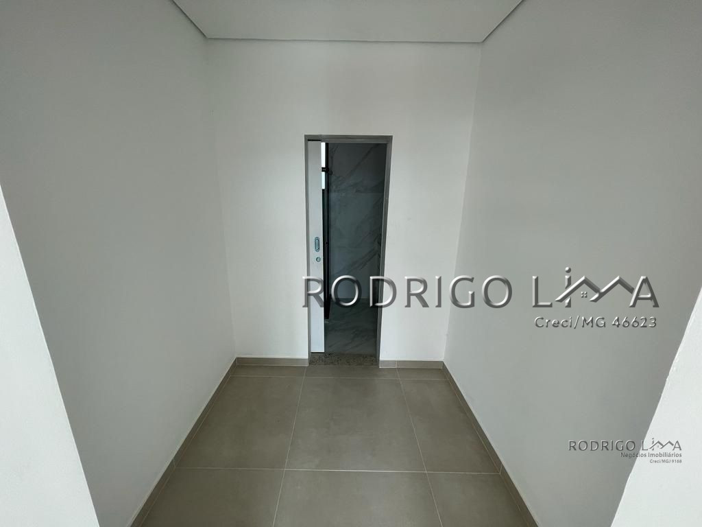 Apartamento de alto padrão para venda em São Lourenço - MG.