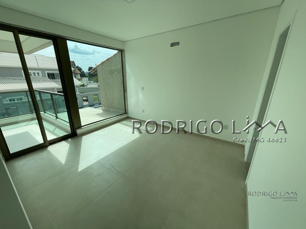 Apartamento de alto padrão para venda em São Lourenço - MG.