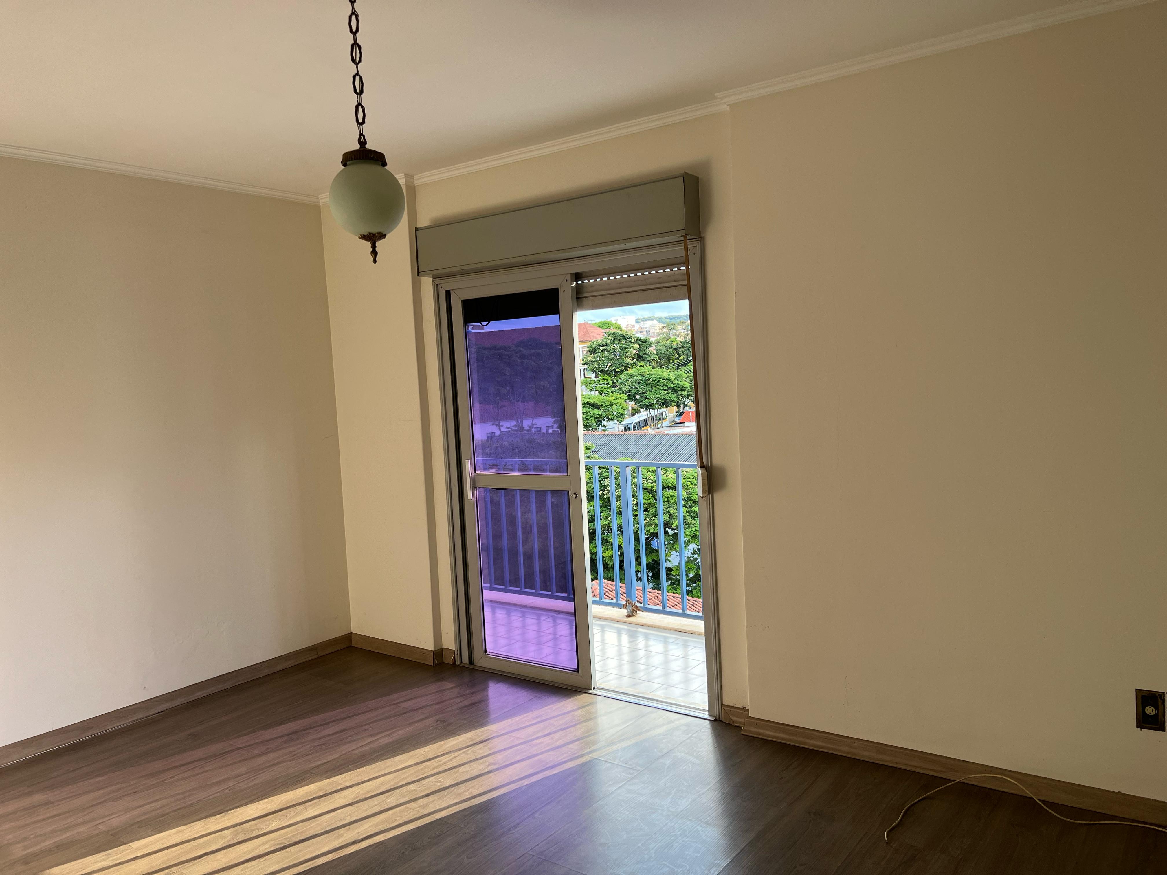 Apartamento para venda no centro de São Lourenço  - MG.