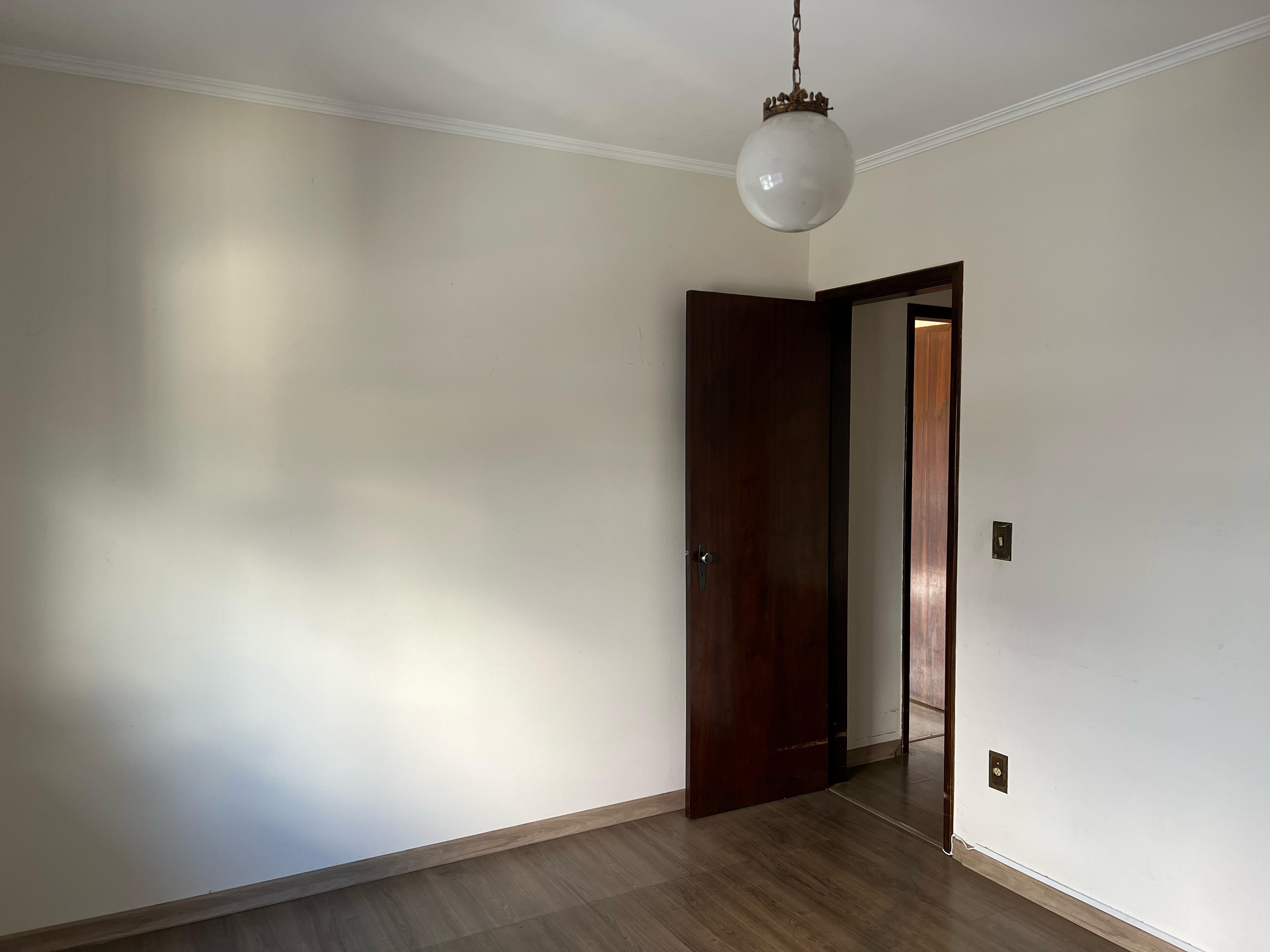 Apartamento para venda no centro de São Lourenço  - MG.