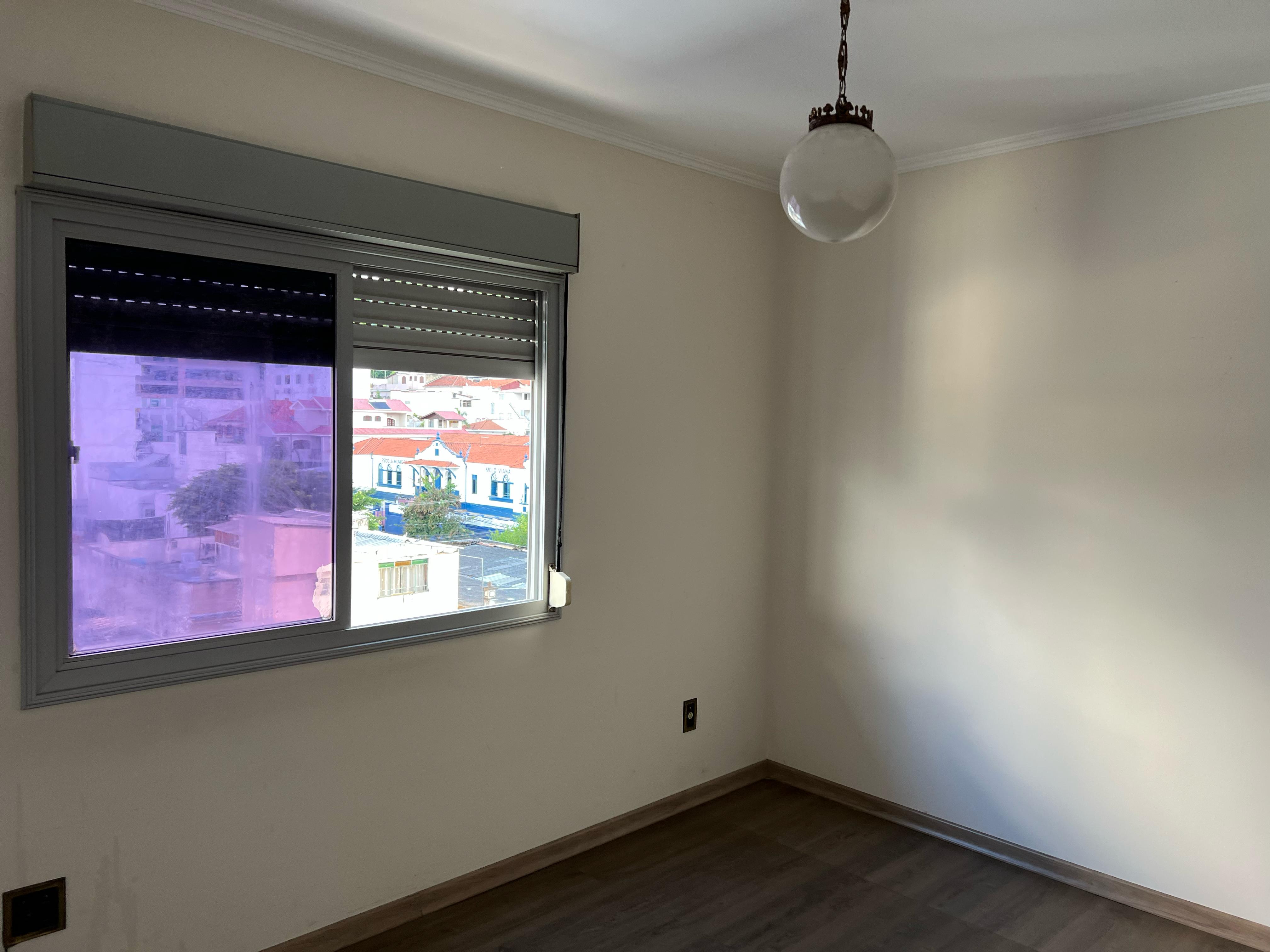 Apartamento para venda no centro de São Lourenço  - MG.