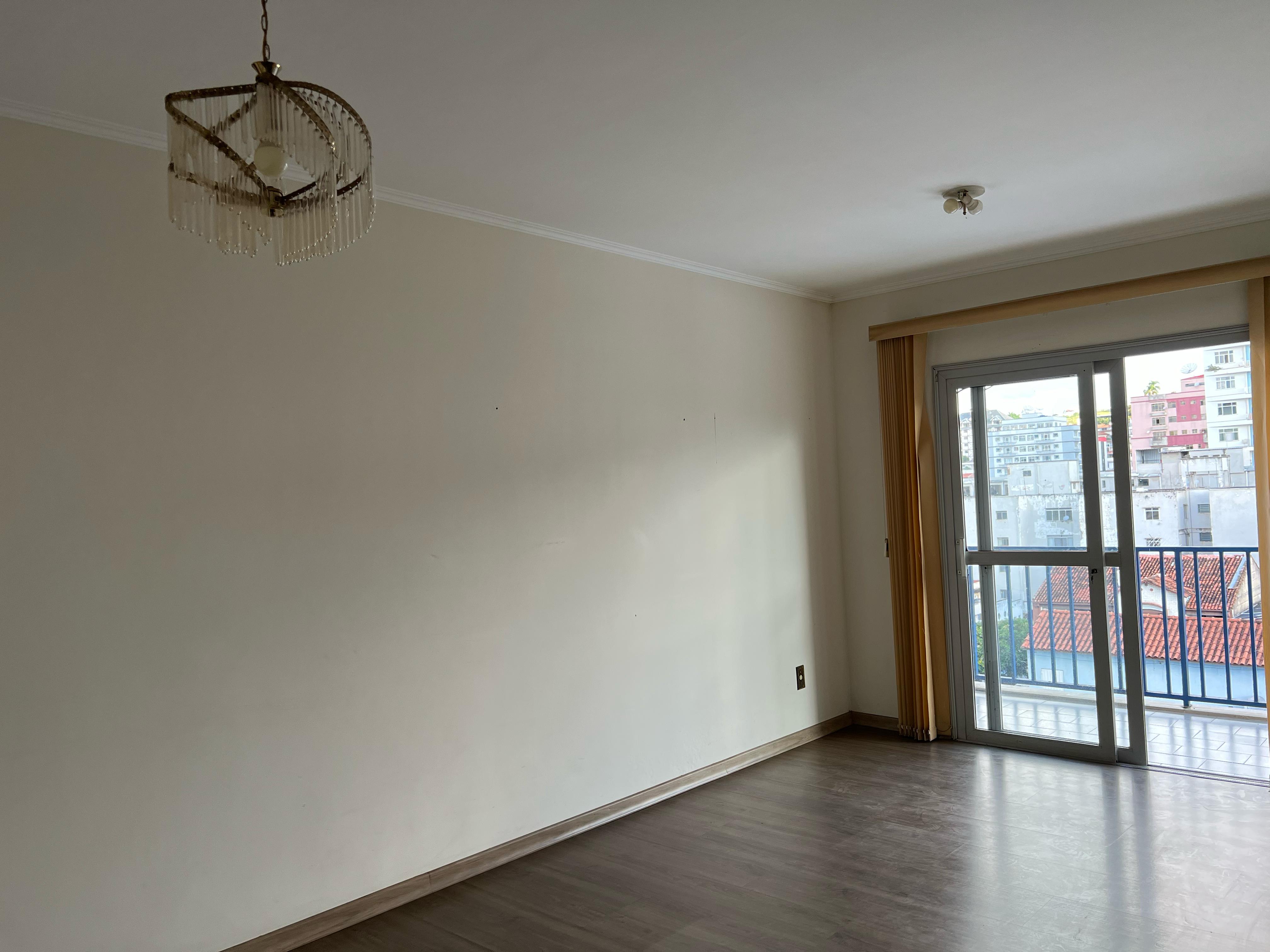 Apartamento para venda no centro de São Lourenço  - MG.